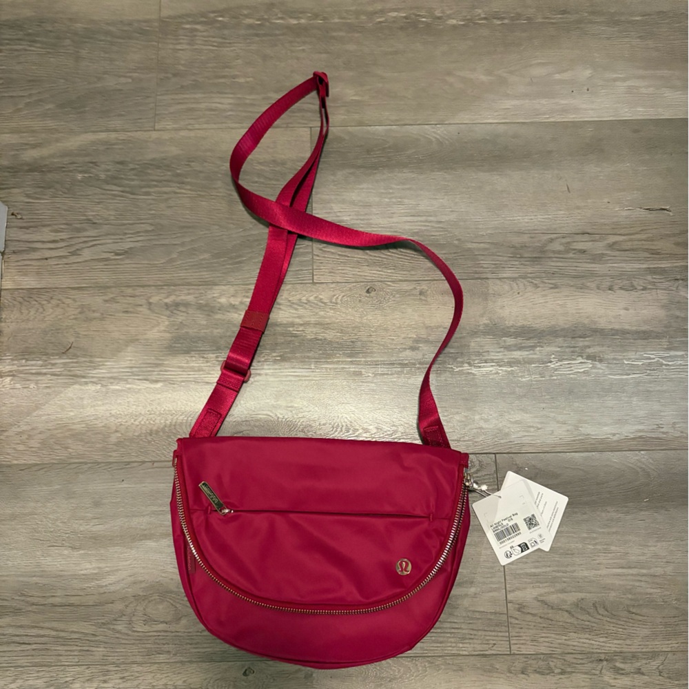 Fuchsia Crossbody Lululemon 5L All Night Festival Bag